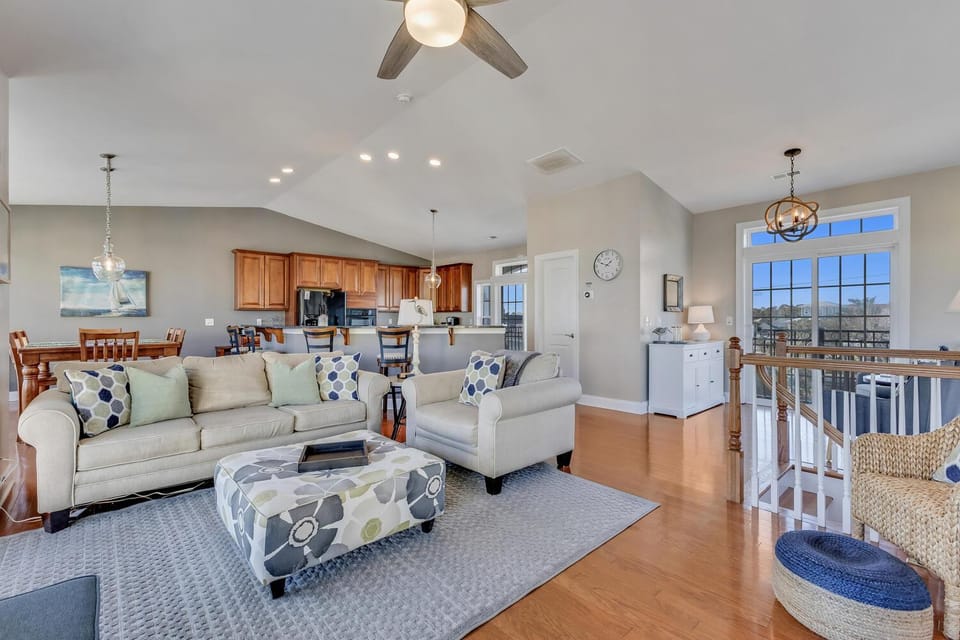 Chateau Maizenbleu by Carolina Beach Realty House in Kure Beach