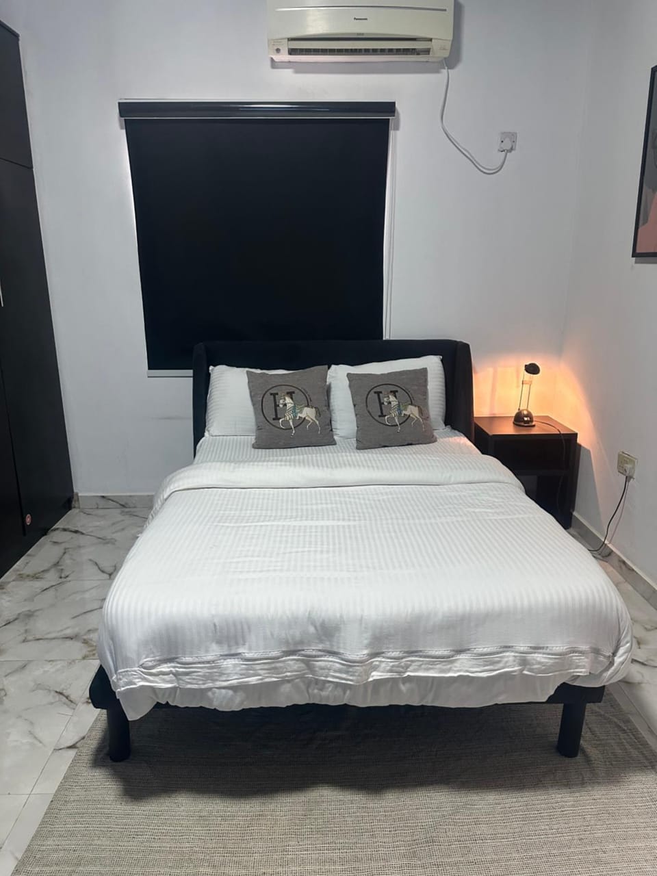 Aqua black studio room Apartment in Lagos