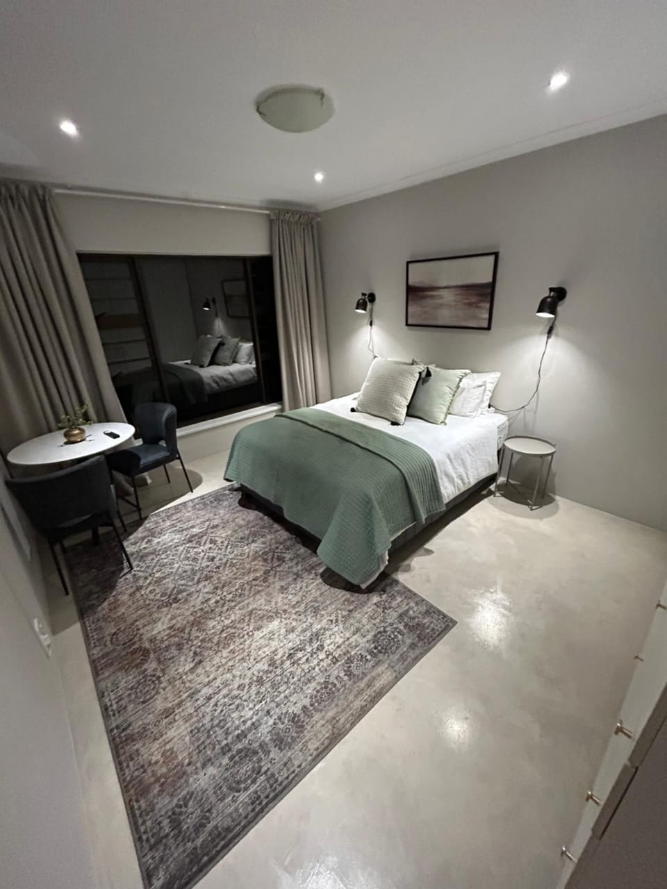 The Peaceful Nook Somerset 2 Apartment in Cape Town