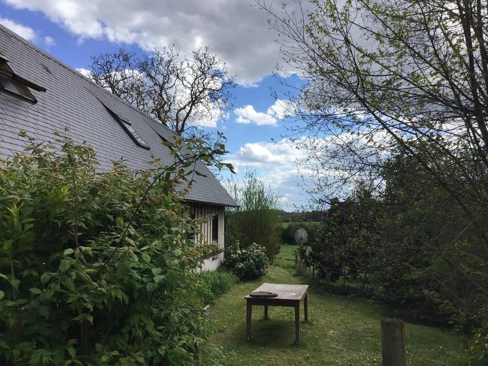 Gîte des tournesols House in Normandy