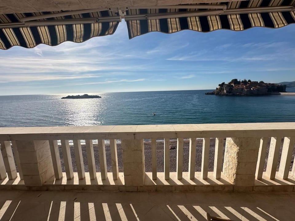 Day, Natural landscape, View (from property/room), Balcony/Terrace, Sea view