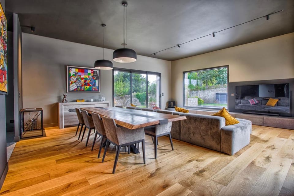 Luxury Villa Orion with heated Pool, Billard Villa in Normandy