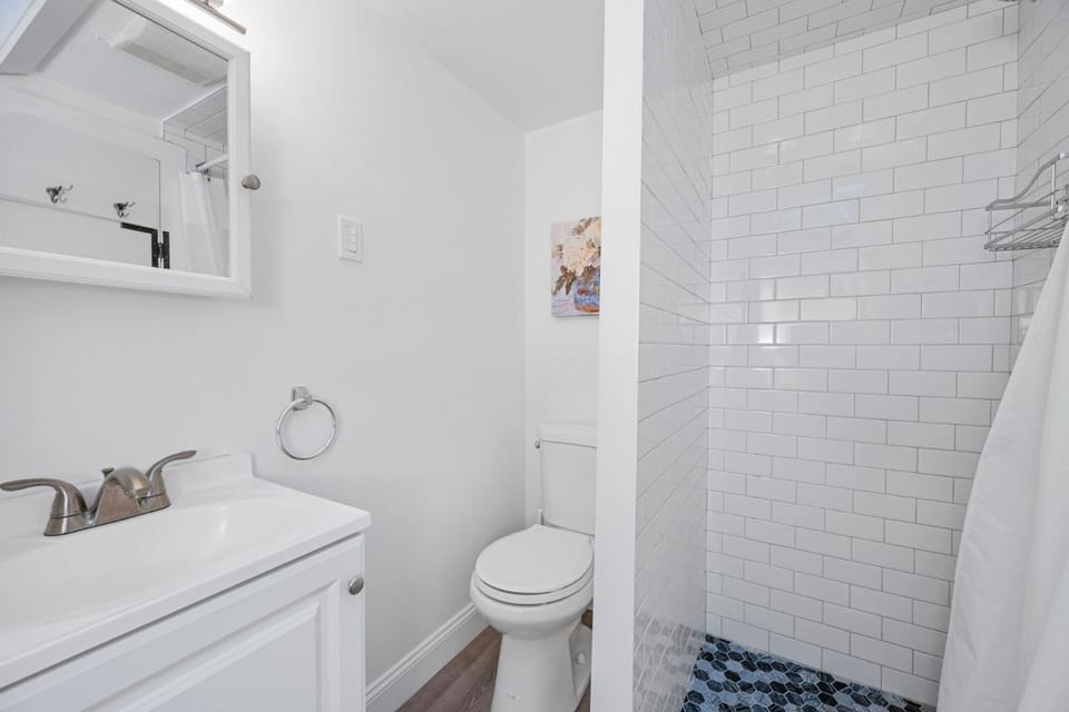 The Duck House: Quack Open Your Cape Escape House in South Yarmouth