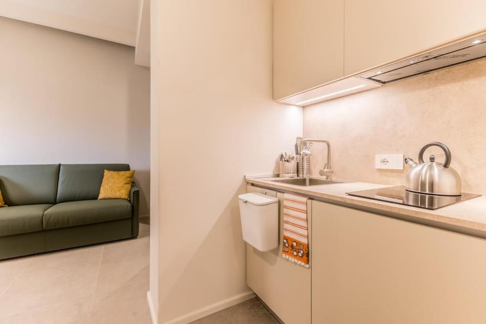 Coffee/tea facilities, Kitchen or kitchenette