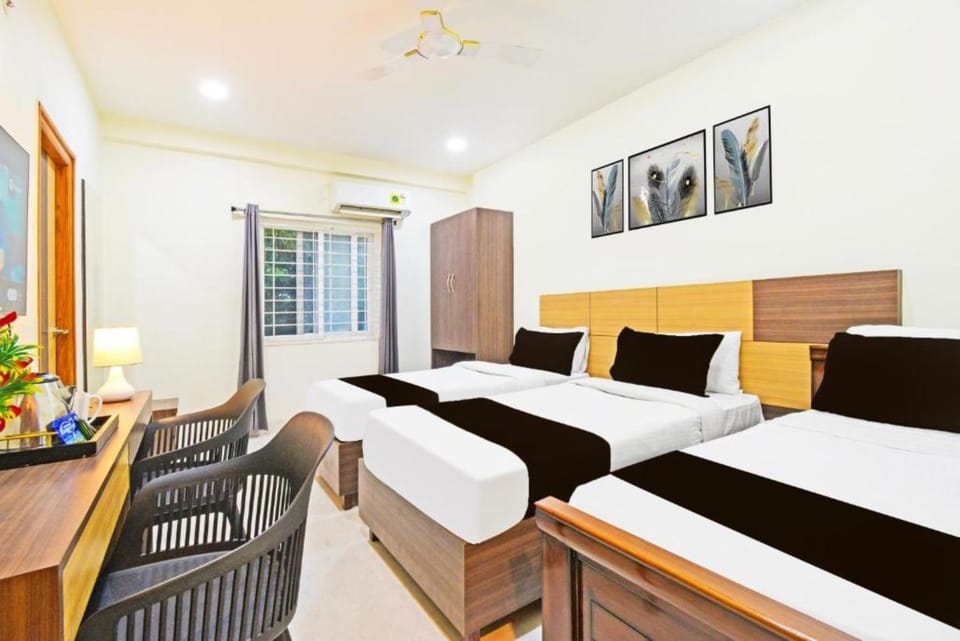Bed, Bedroom