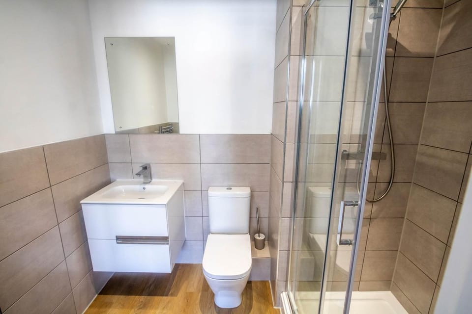 Stay Zeni Alexandra Rise Manchester Two Bed Flat Apartment in Stretford