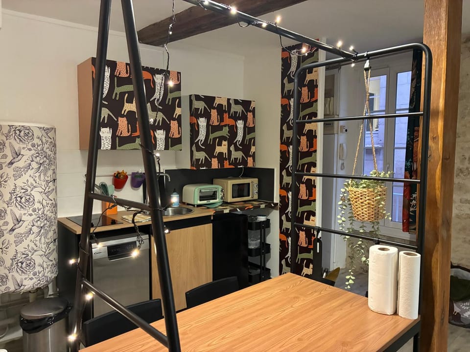 Logis 2 Caen Apartment in Caen