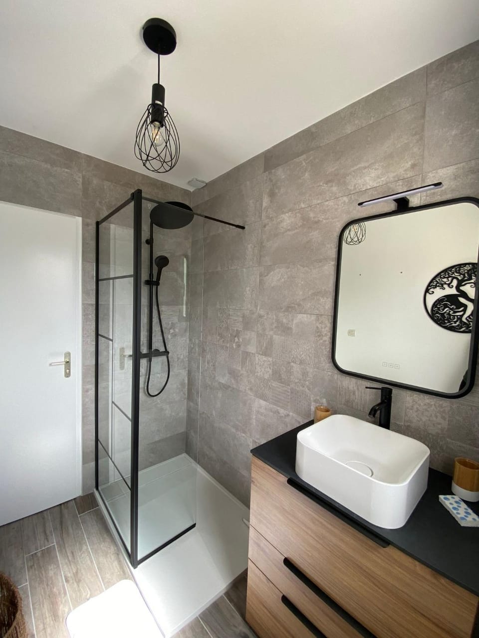 Shower, Bathroom