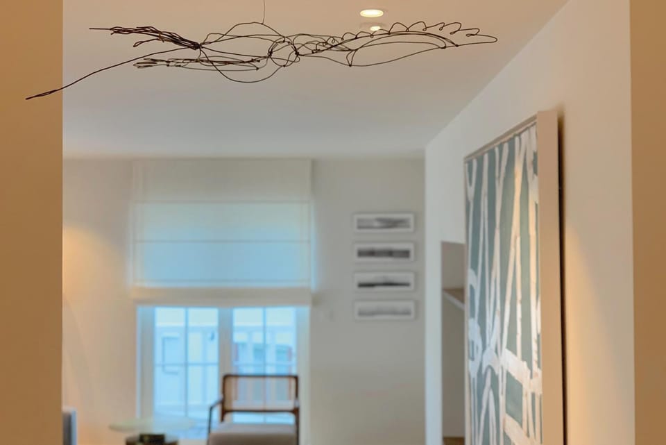 Photo of the whole room, Decorative detail, Decorative detail
