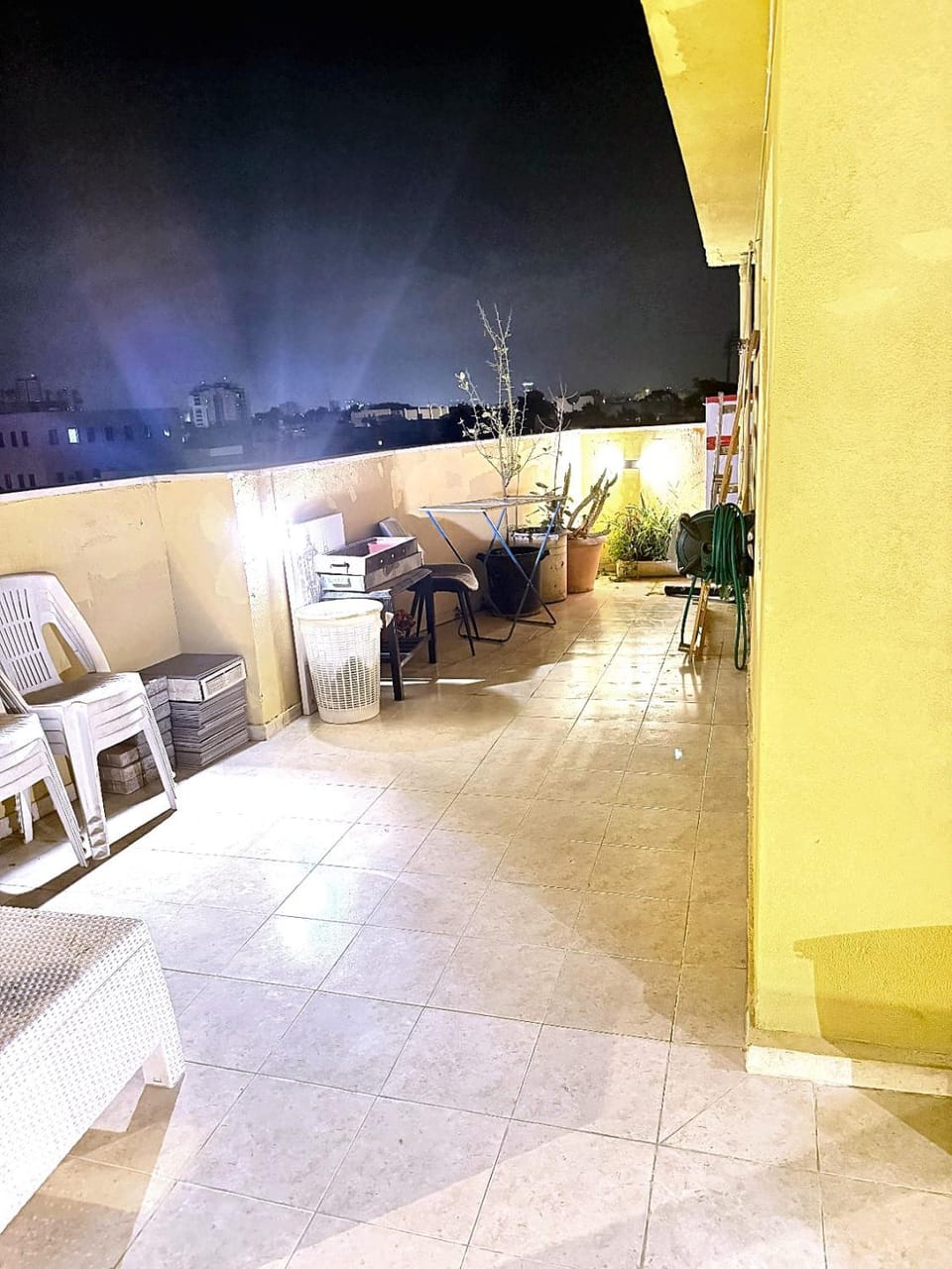 Skyline 2BR Rooftop Penthouse with Huge Balcony Apartment in Tel Aviv-Yafo