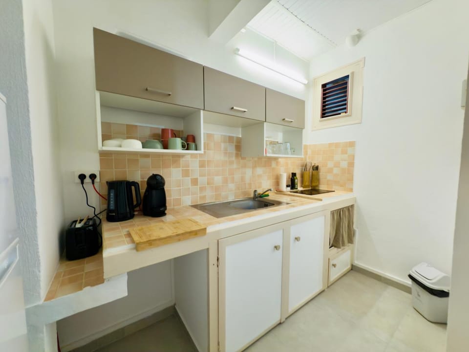 Coffee/tea facilities, Kitchen or kitchenette, toaster