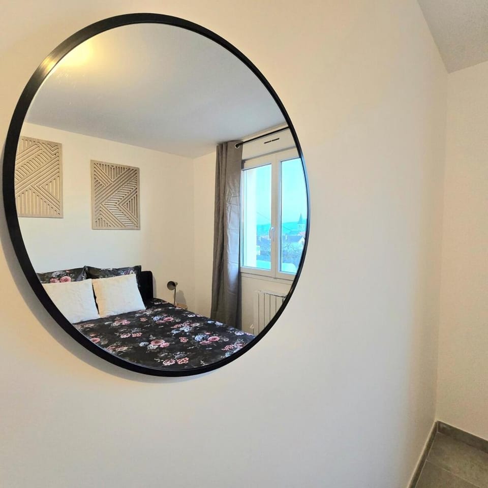 Urban Zen - Freneuse Apartment in Centre-Val de Loire