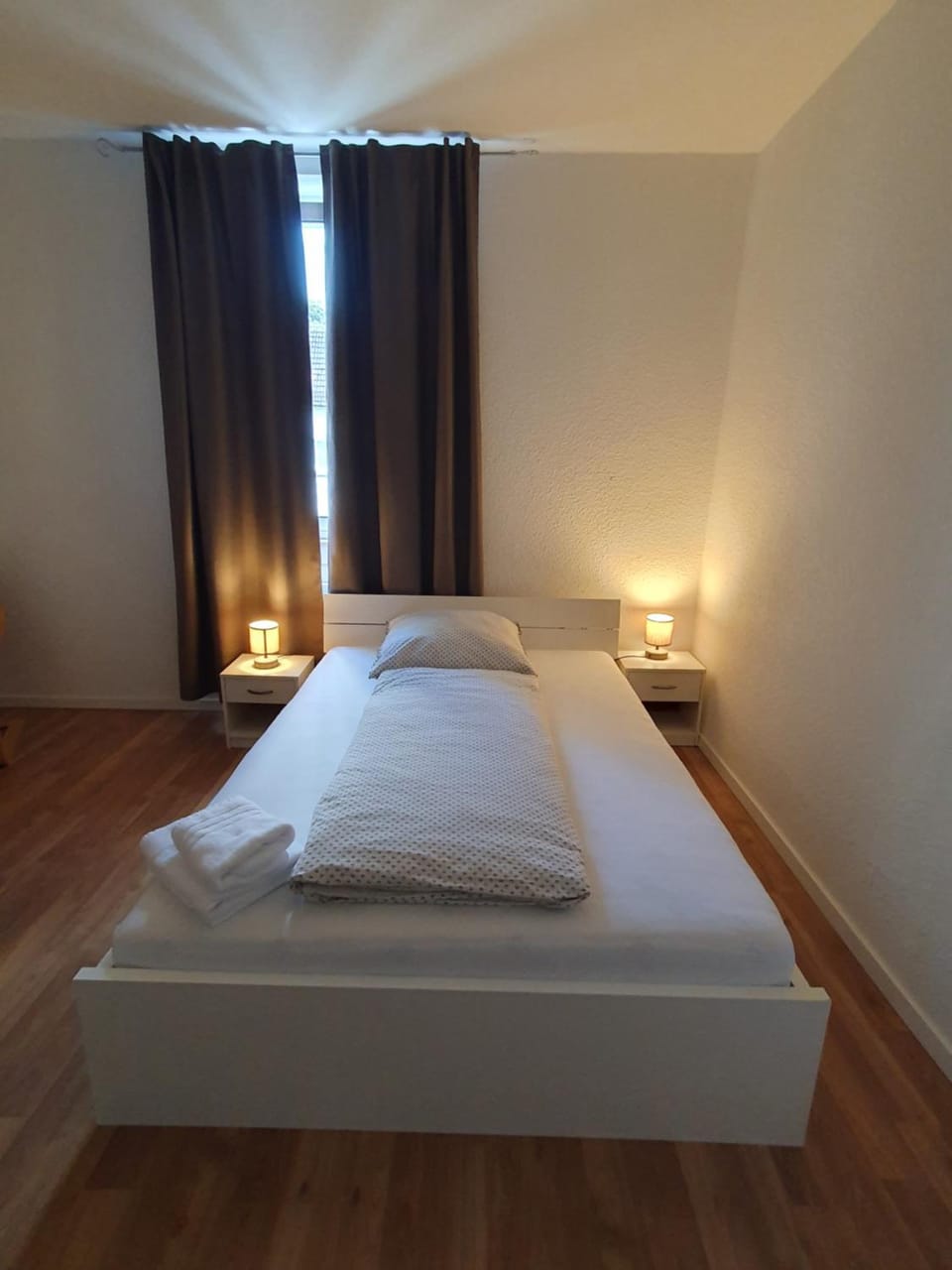 Shower, Toilet, Bed, Living room, Photo of the whole room, Seating area, Bedroom, Communal kitchen, dishwasher, furniture, furniture, furniture, hair dryier, heating, heating, internet, internet, internet, soundproof, toaster, towels, towels, wardrobe