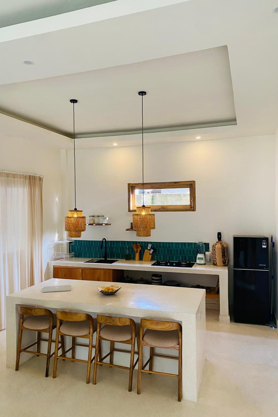 Kitchen or kitchenette, Seating area