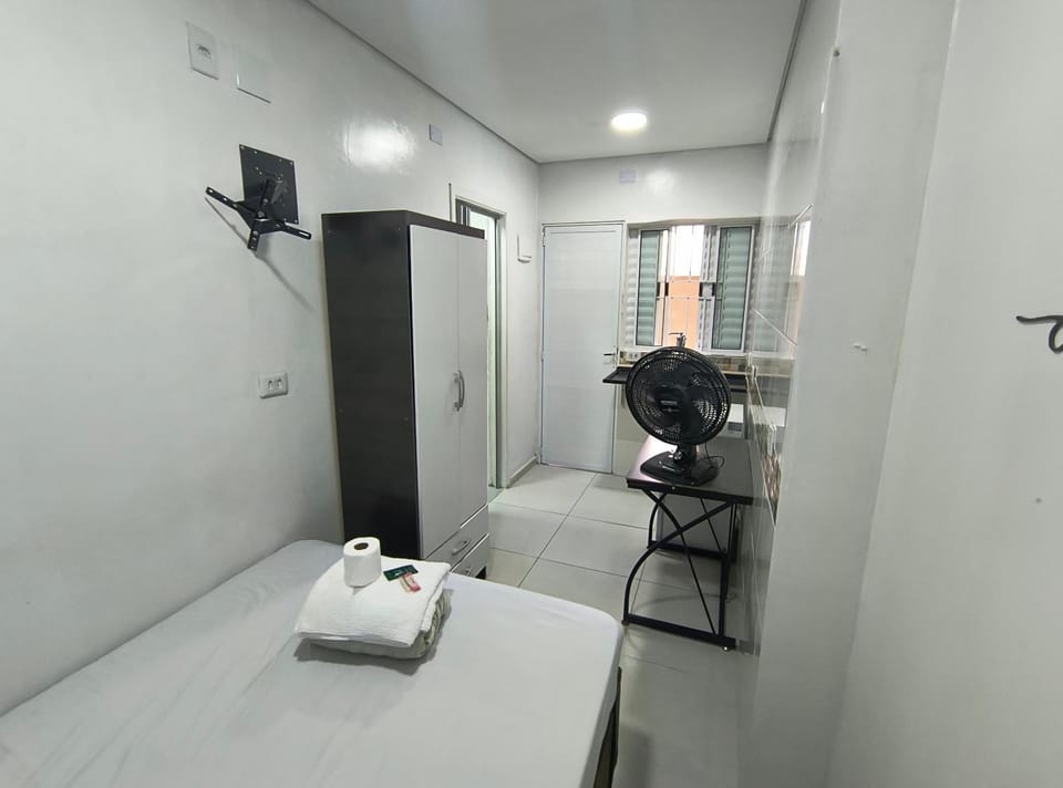 quarto casal suíte, próximo ao Itaú metro e expo sp Hostel in Sao Paulo City