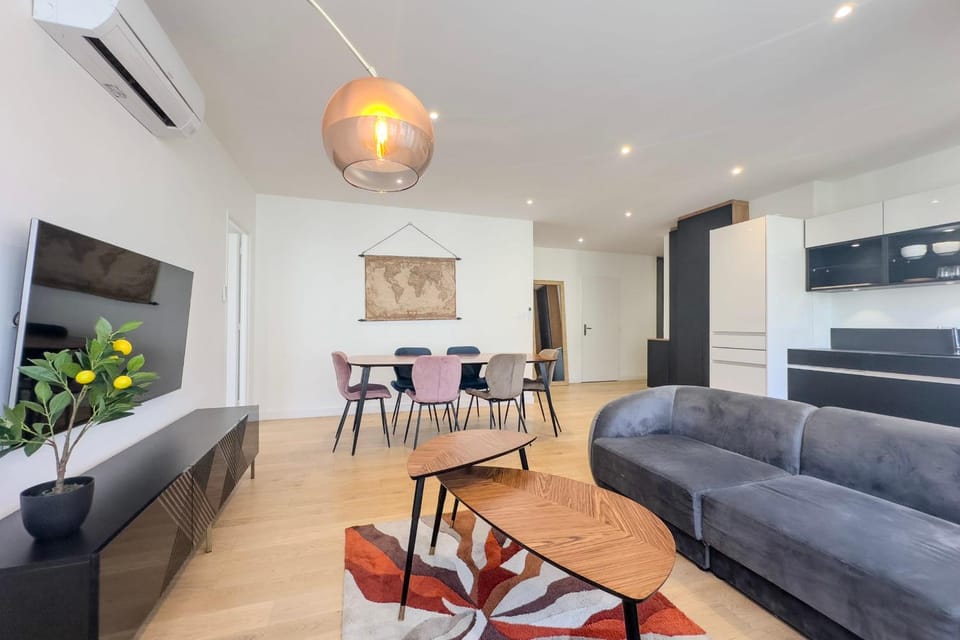 #HU Le Coeur Lorraine City centerStation T3 Apartment in Grenoble