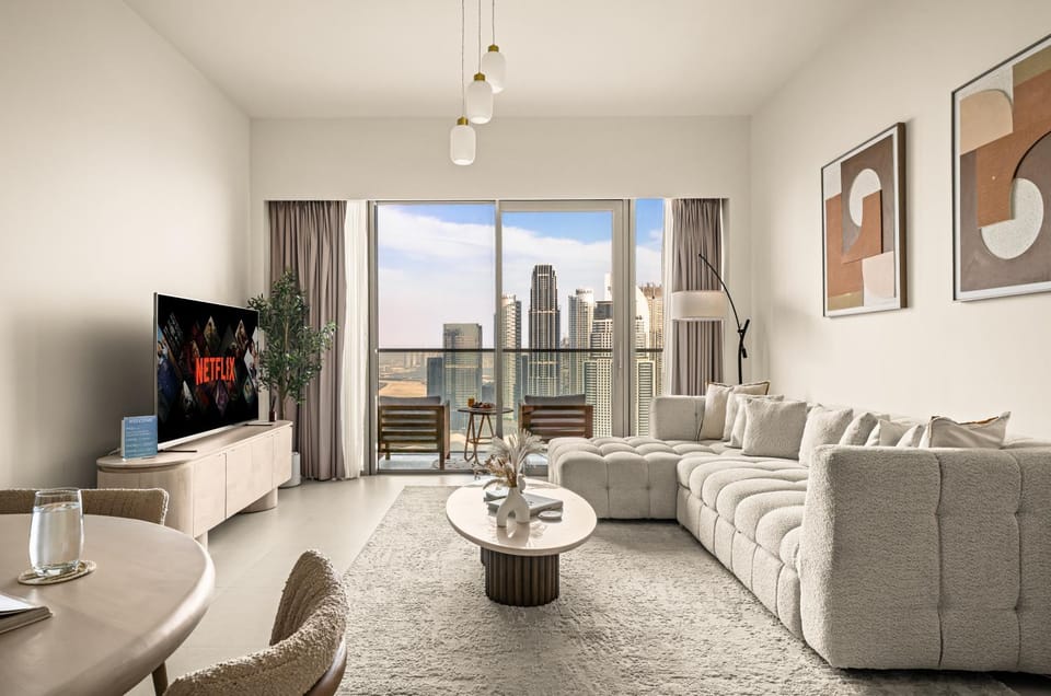 Downtown Luxury Full Burj Khalifa & Fountain Views - 4 Minutes Walk to Dubai Mall Apartment in Dubai