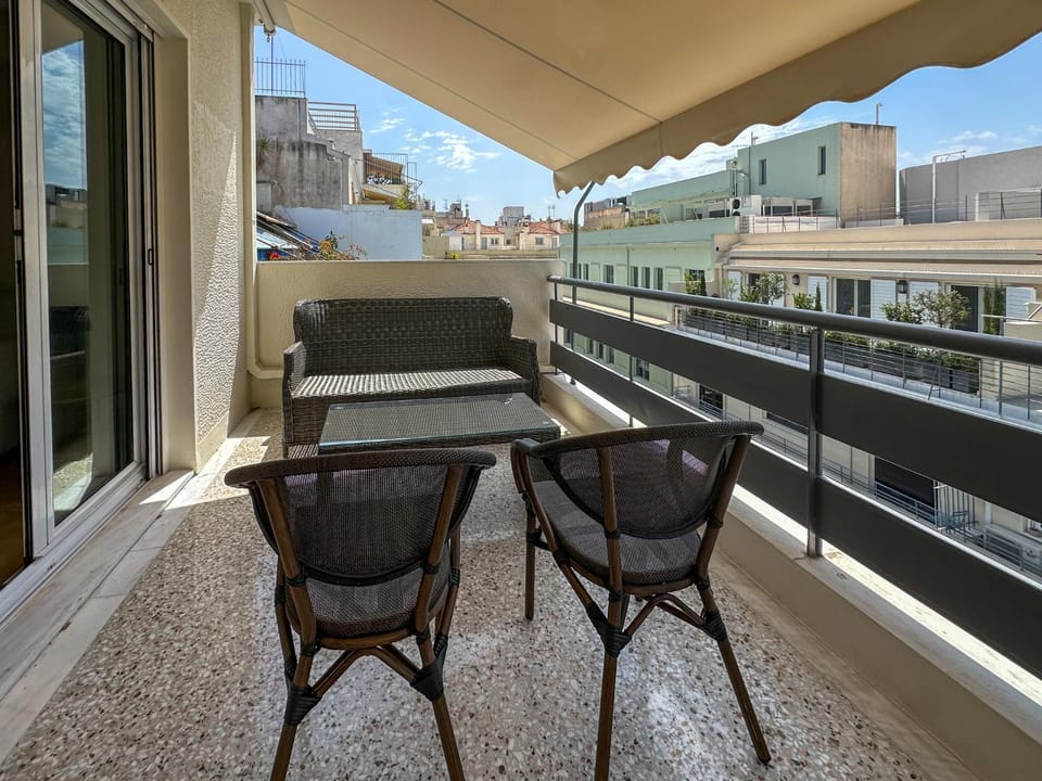 Patio, Balcony/Terrace, Seating area