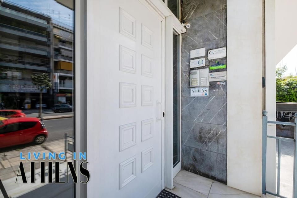 Eugene's Loft - Acropolis View - Jacuzzi 2&1 ppl Apartment in Athens