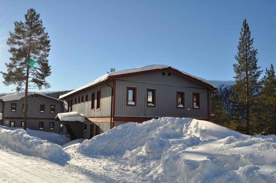 Property building, Winter