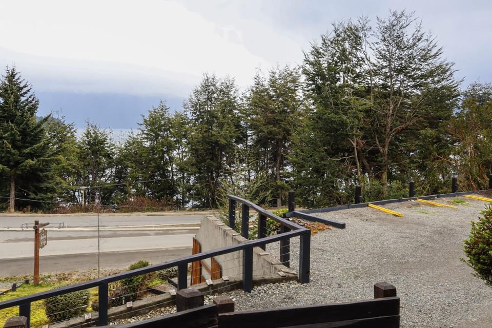 View (from property/room), On site, Garden view, Lake view, Mountain view