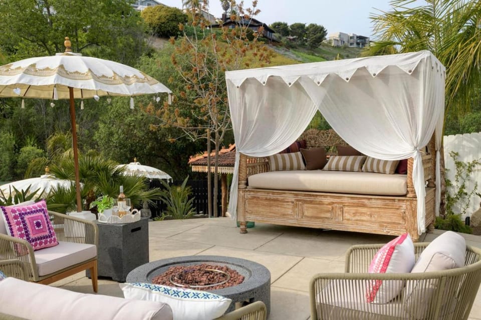 Day, Garden, Seating area, Garden view
