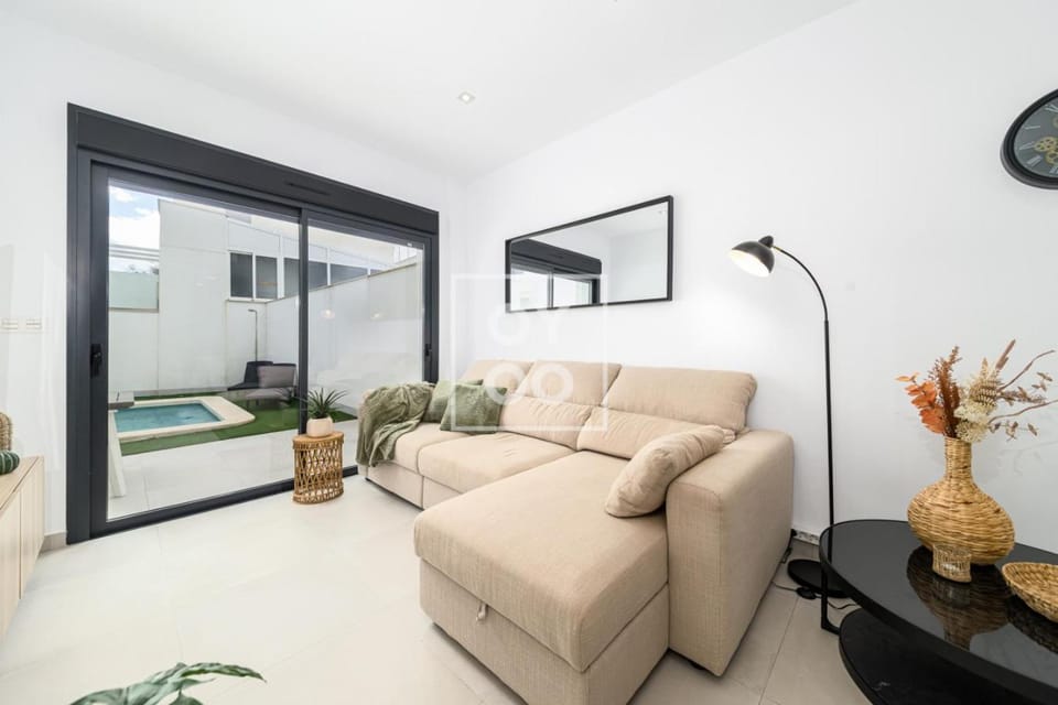 Seating area, Pool view, Swimming pool