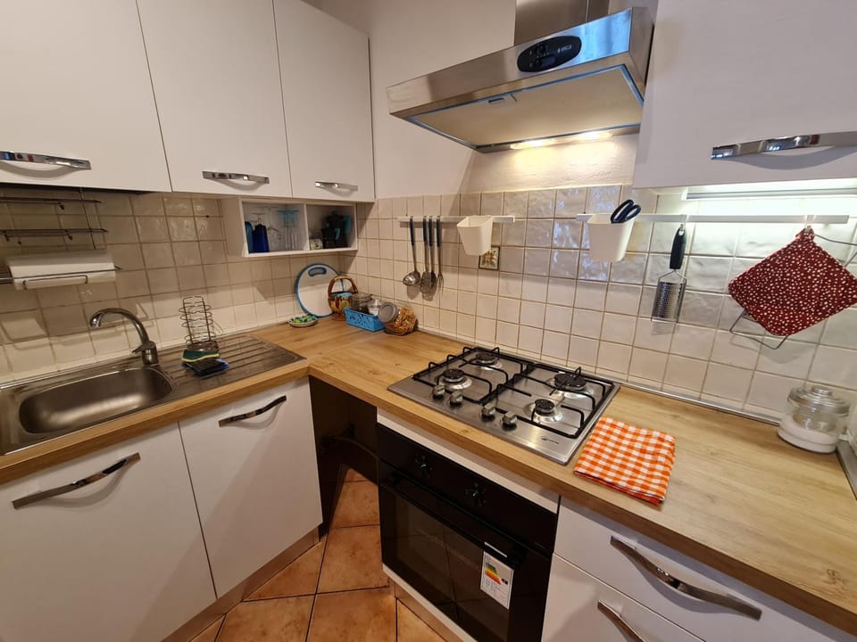 Exploring tuscany Apartment in Emilia-Romagna