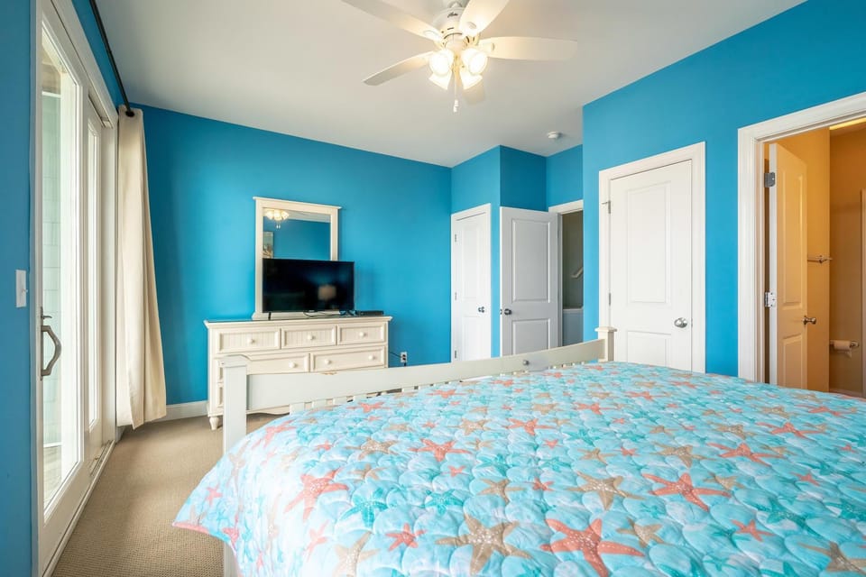 Dock Holiday by Carolina Beach Realty House in Carolina Beach