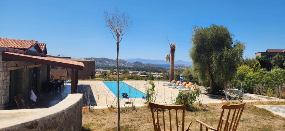 Natural landscape, View (from property/room), Mountain view, sunbed