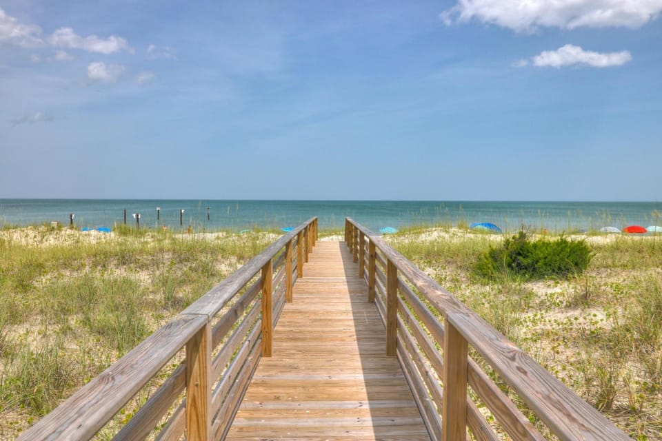 Lilypad A by Carolina Beach Realty House in Kure Beach