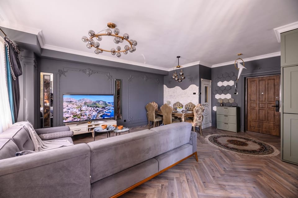 Communal lounge/ TV room, TV and multimedia, Living room, Photo of the whole room