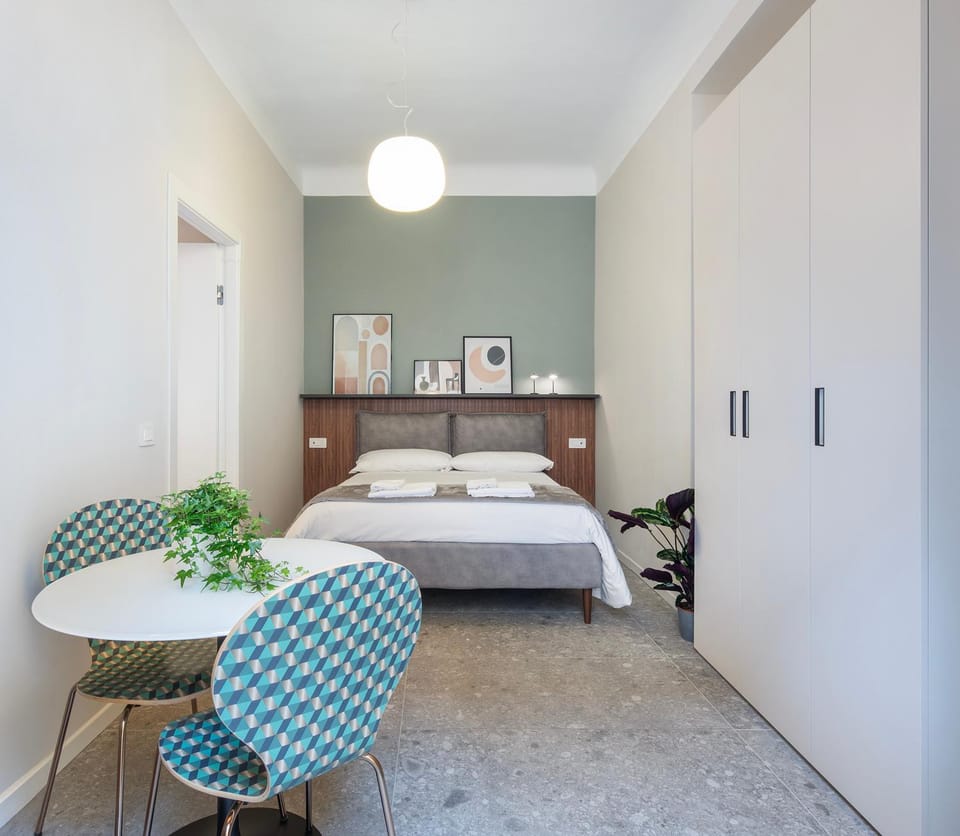 Bed, Photo of the whole room, Bedroom, wardrobe