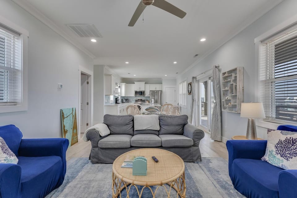 Marsh Mellow by Carolina Beach Realty House in Carolina Beach