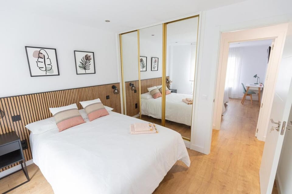 Amplio piso recién reformado Apartment in Santander