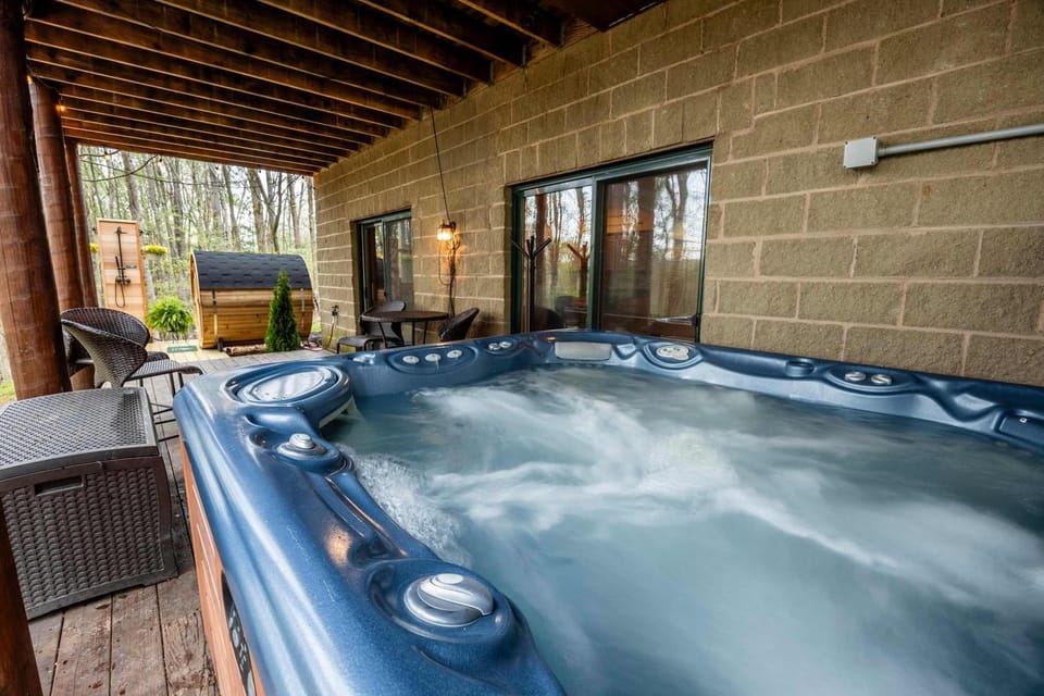 Hot Tub