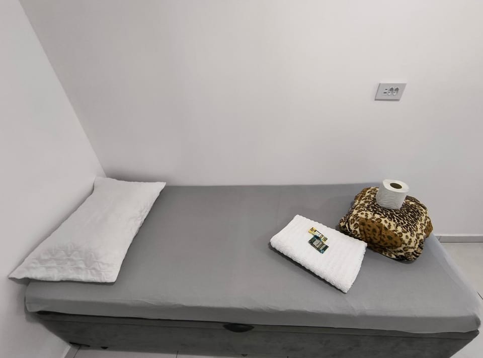 suíte solteiro próximo a estação conceição e expo sp Hostel in Sao Paulo City