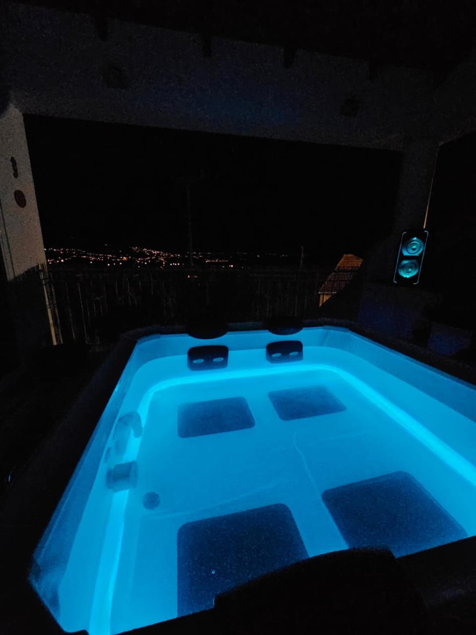 Marily's seaview suite with private JACUZZI and BBQ Apartment in Cephalonia