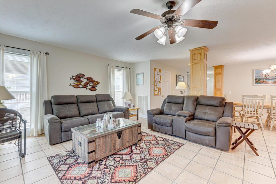 Anchors Away by Carolina Beach Realty House in Kure Beach