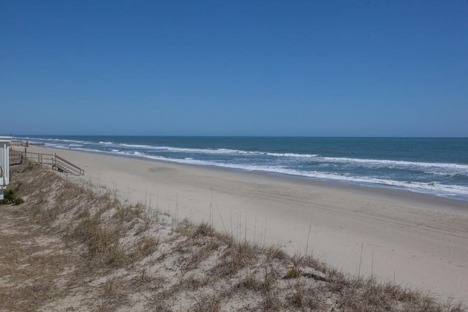 Ocean Dunes 1001 by Carolina Beach Realty Apartment in Kure Beach