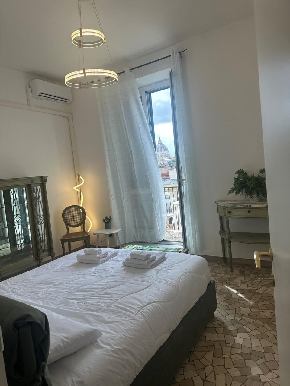 Casa di Andrea 2 in San Pietro Apartment in Rome