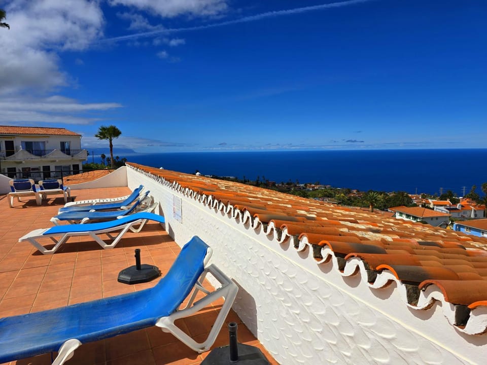 sunbed