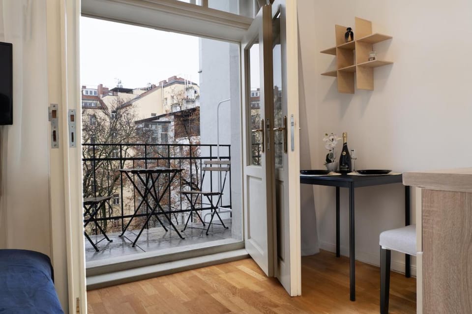 View (from property/room), Balcony/Terrace