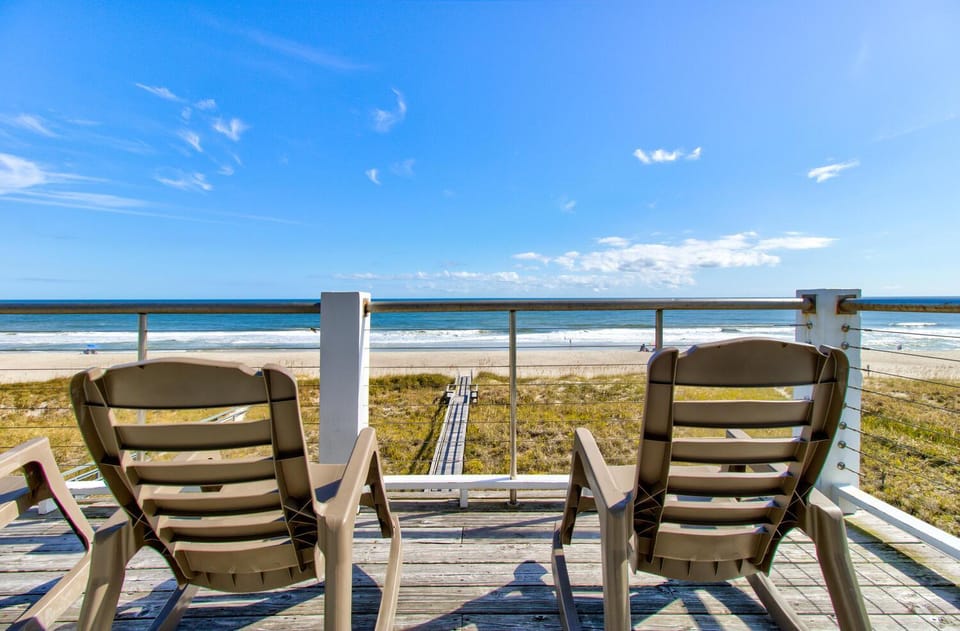 Ocean Overlook by Carolina Beach Realty House in Carolina Beach