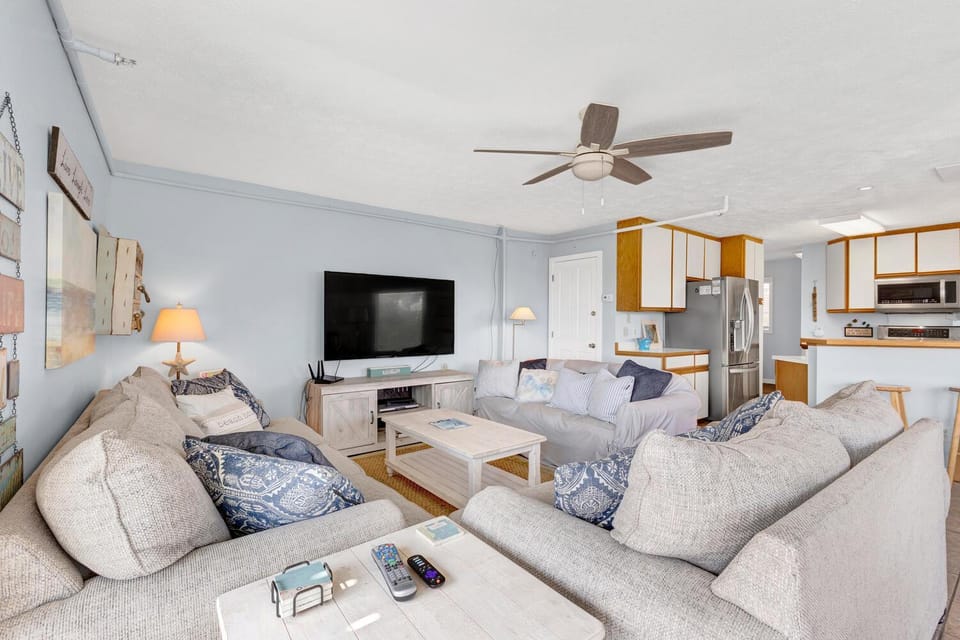 Ohana Retreat by Carolina Beach Realty Apartment in Carolina Beach