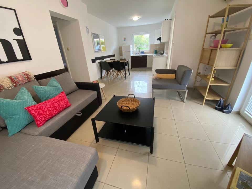 Apartment EM Apartment in Primorje-Gorski Kotar County