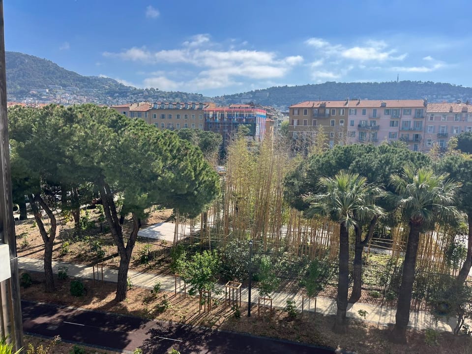 3 pièces central au pied de la promenade du paillon Apartment in Nice