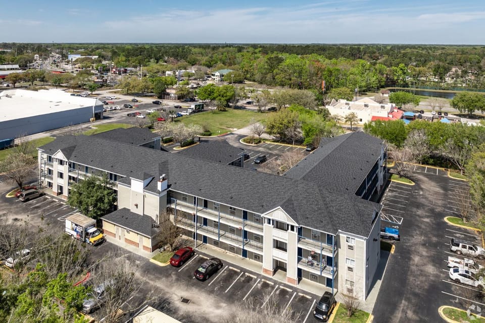 Property building, Neighbourhood, Street view