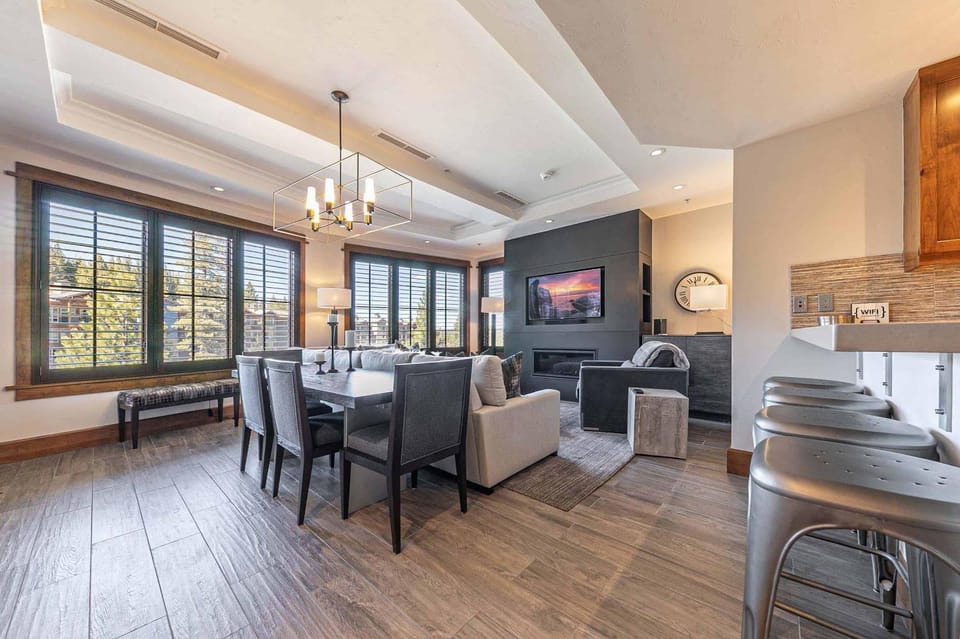 Iron Horse Lodge South 302 by East West Hospitality Apartment in Northstar Drive