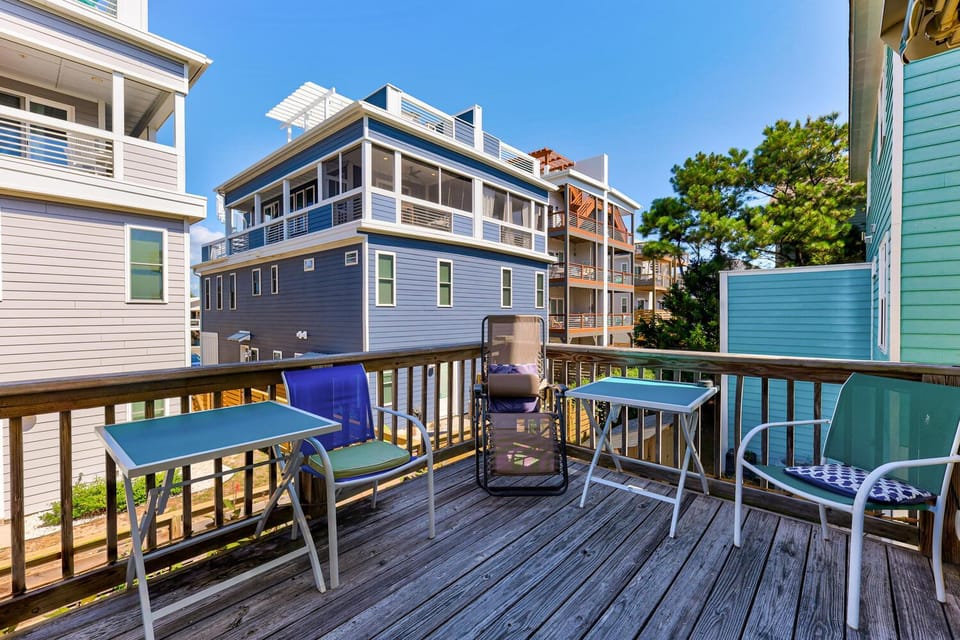 Poopka & Dennys Beach Condo by Carolina Beach Realty House in Carolina Beach